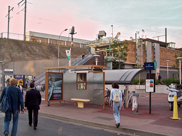 Station Issy Val de Seine 2003