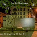 Le Monument aux morts d'Issy les Moulineaux le 10 décembre 2012